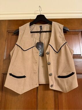 2 fly co vest